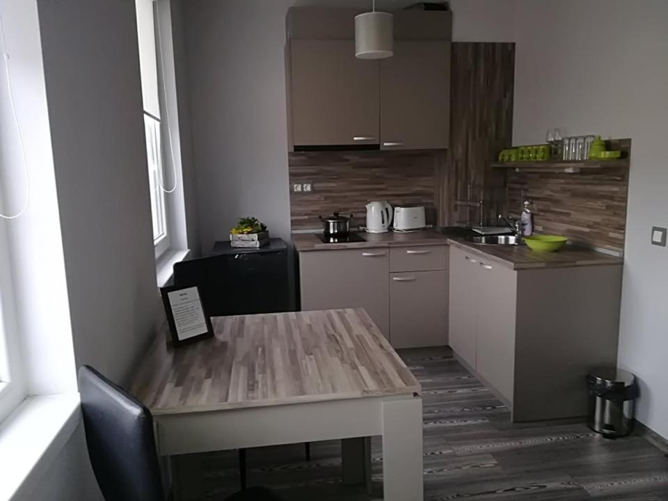 Astoria Hisarja Exterior foto